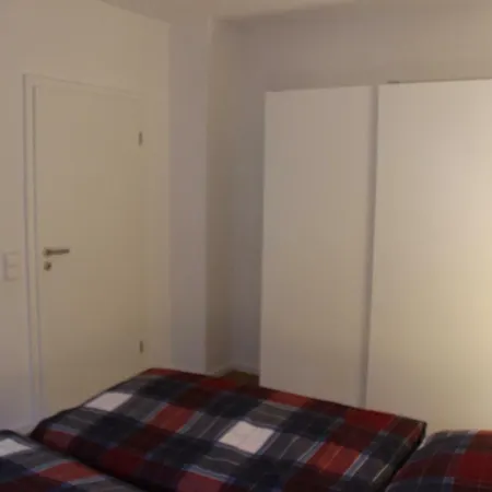 Ludwig 6 Apartment *